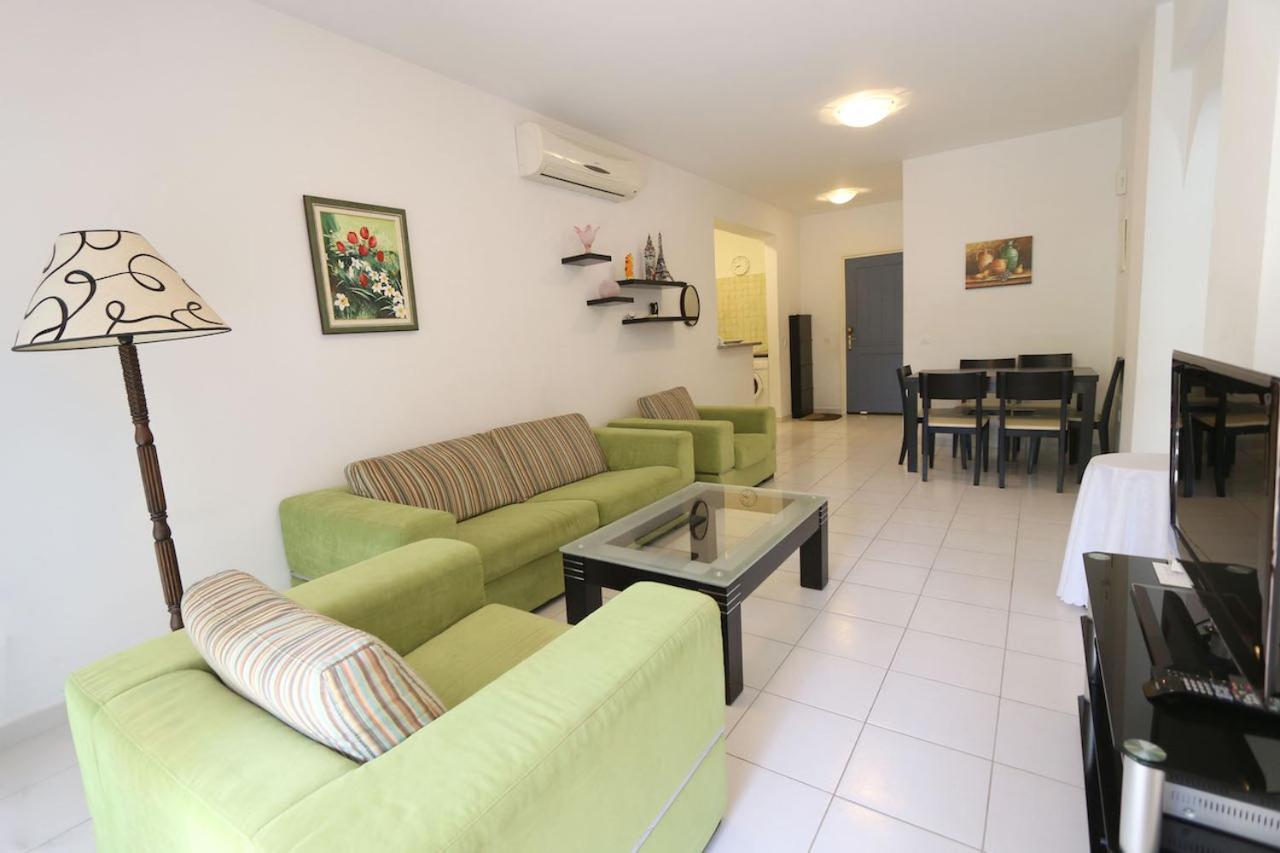 Victor Apartment Paphos 外观 照片